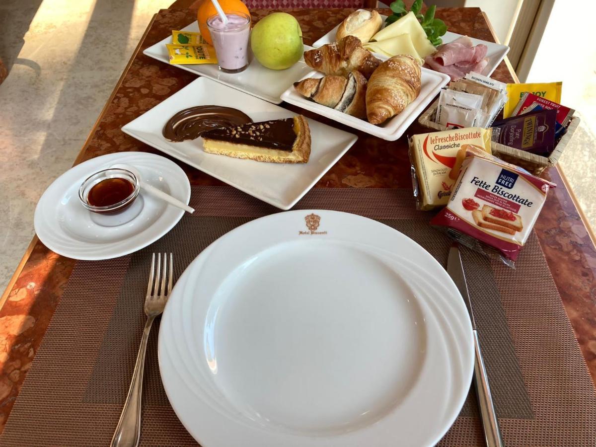 Hotel Visconti Мелцо Екстериор снимка